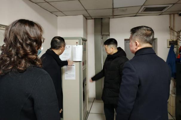 省金年会 金字招牌诚信至上集团党委书记、董事长游勇检查督导春节安全生产并看望慰问干部员工
